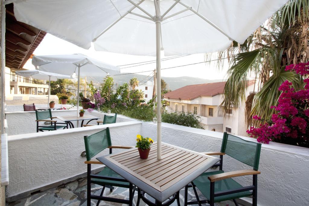 Notis Hotel Samos Town Habitación foto