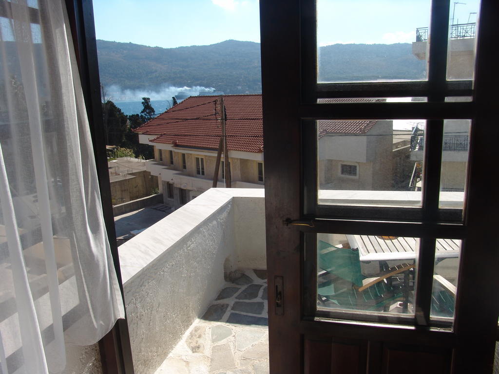 Notis Hotel Samos Town Habitación foto